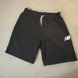 Men’s Brand New Black New Balance Sweatshorts Size Large